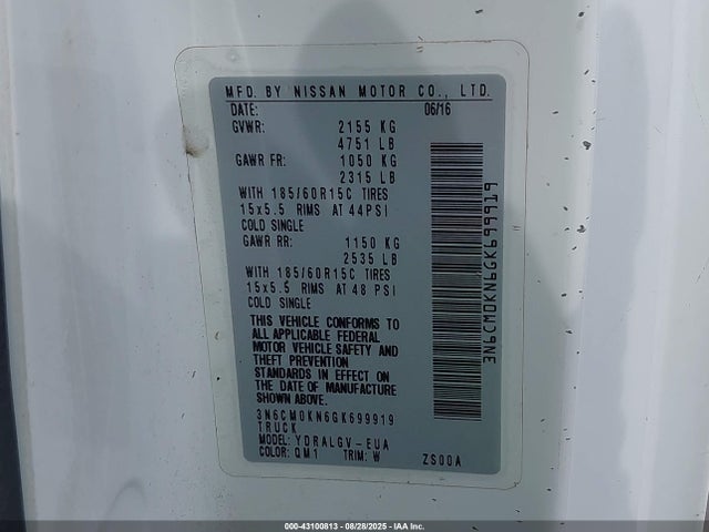 3N6CM0KN6GK699919 Nissan 2016