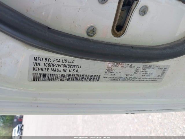 RAM 1500 2022 1C6RR7FG8NS238711 Image 9
