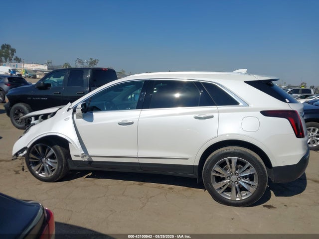 1GYKNDRS3NZ110642 Cadillac lgx