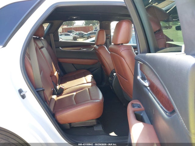 2022 CADILLAC XT5 1GYKNDRS3NZ110642 Photo 7