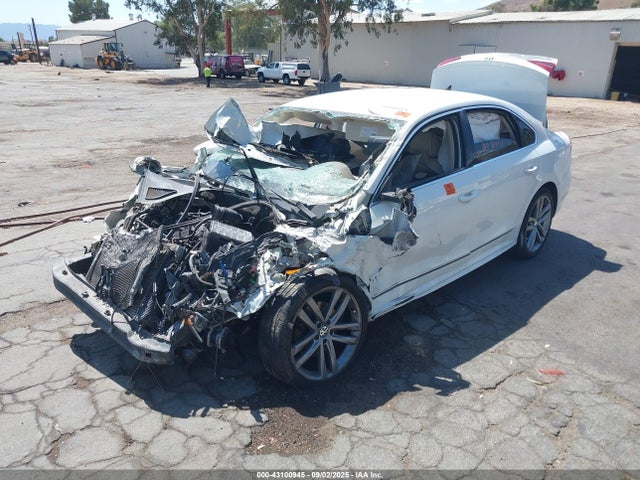 1VWDT7A3XHC053273 Volkswagen tsi