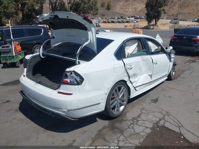 1VWDT7A3XHC053273 Volkswagen tsi