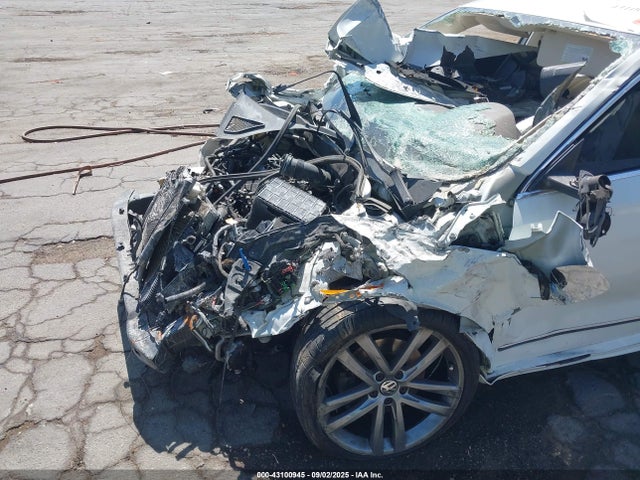 1VWDT7A3XHC053273 Volkswagen tsi
