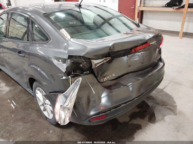 Ford 2.0l gdi 2018 1FADP3F21JL288558 Image 6