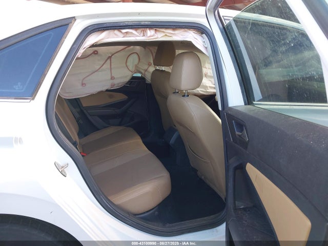 3VWC57BU3KM239644 Volkswagen 1.4 tsi