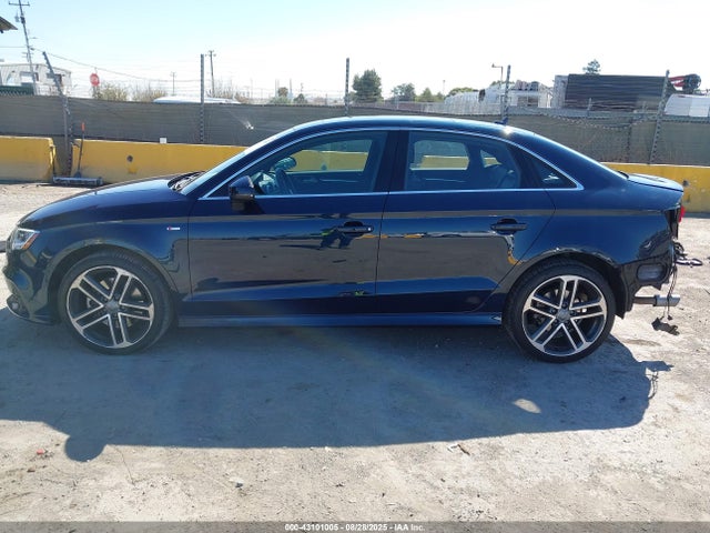 Audi A3 2018 WAUJ8GFF0J1037897 Image 15