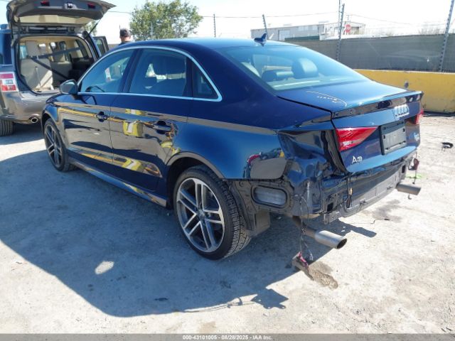 2018 AUDI A3 WAUJ8GFF0J1037897 Photo 2