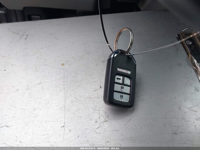 1HGCR3F88HA033918 Honda j35y1
