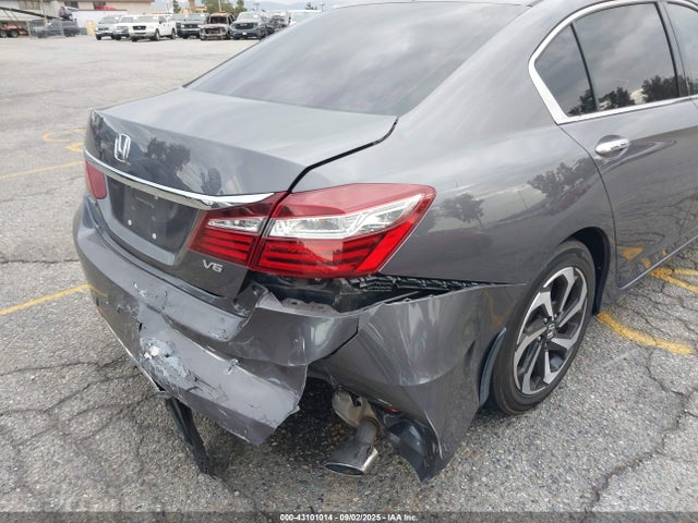 1HGCR3F88HA033918 Honda j35y1