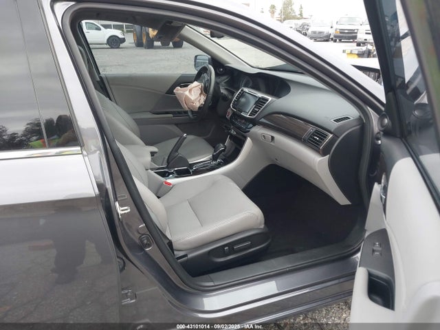 1HGCR3F88HA033918 Honda j35y1