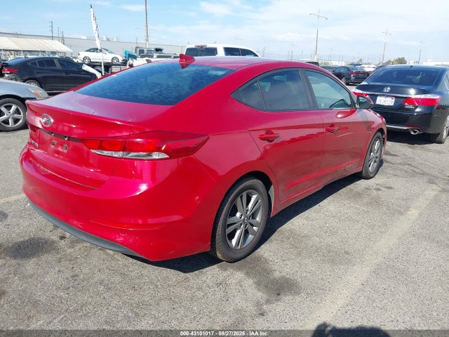 5NPD84LF5HH042678 Hyundai Elantra
