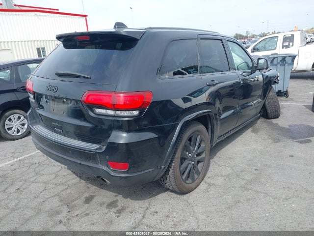 1C4RJEAG0JC157198 Jeep Grand Cherokee