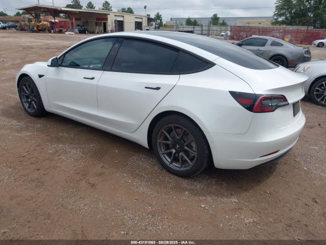 2021 TESLA MODEL 3 5YJ3E1EB3MF993080 Photo 2