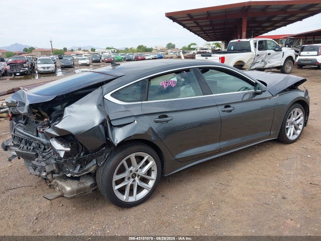 Audi 45 tfsi (2.0t) 2024 WAUFACF55RA071081 Image 13