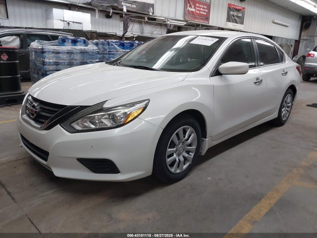Nissan Altima 2.5 S 2017 1N4AL3AP8HN326058 Image 13