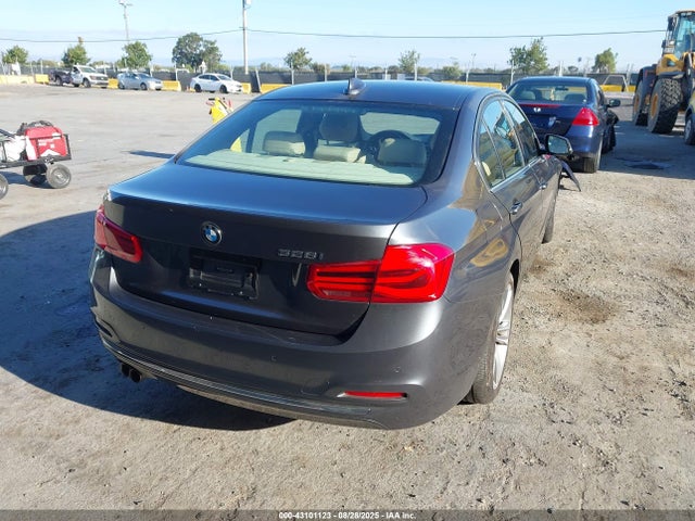 WBA8E9C54GK646542 BMW 328I