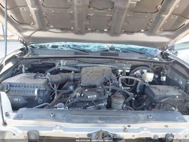 5TFAX5GN7HX075134 Toyota 2tr-fe