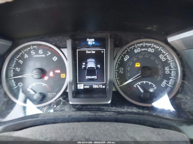 5TFAX5GN7HX075134 Toyota 2tr-fe
