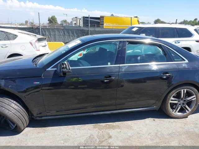 WAUENAF42HN055455 Audi A4