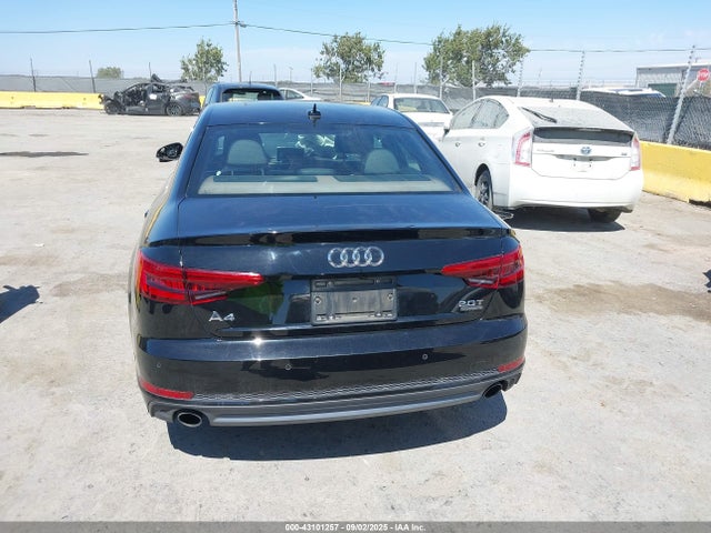 WAUENAF42HN055455 Audi A4