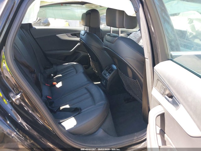 WAUENAF42HN055455 Audi A4