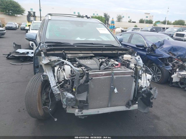 5TDKDRAH4RS548437 Toyota t24a-fts