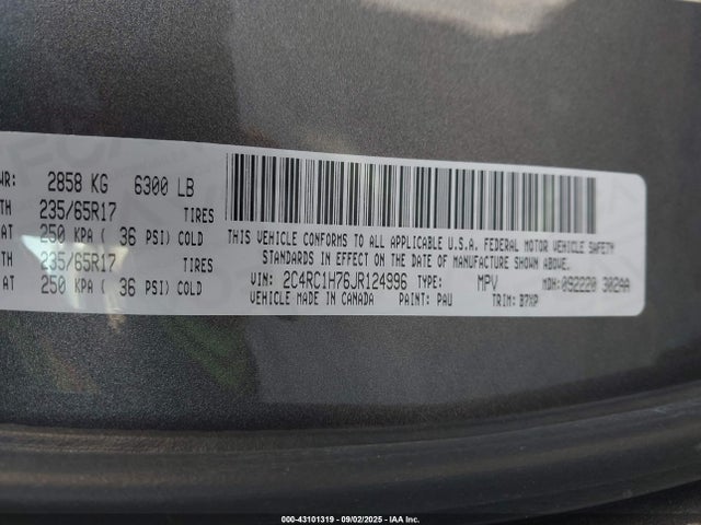 Chrysler 2018 2018 2C4RC1H76JR124996 Image 9