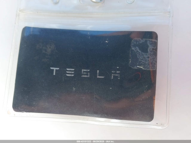 2021 TESLA MODEL Y 5YJYGDED1MF116252 Photo 10