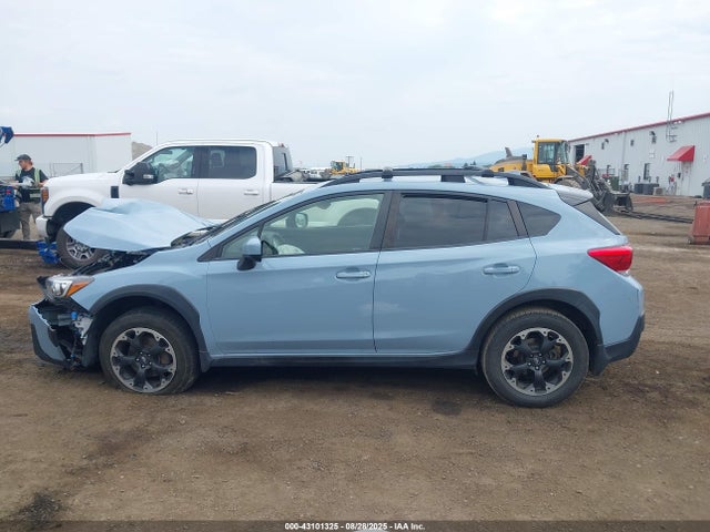 Subaru na 2022 JF2GTAEC7NH235875 Image 14