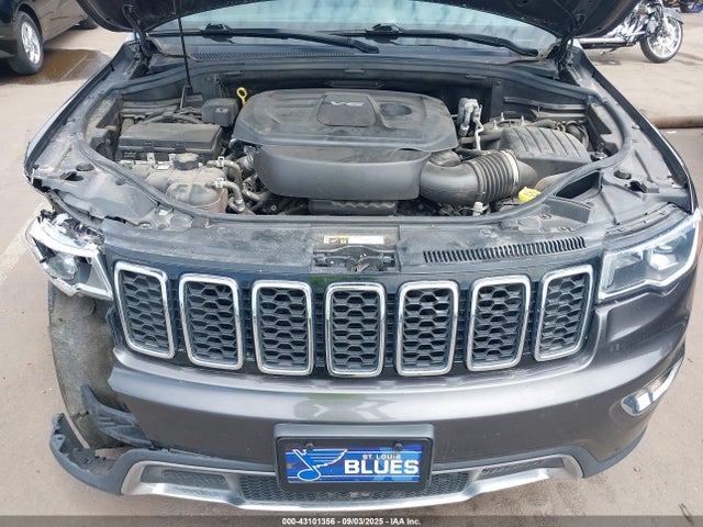 1C4RJFBG3JC505743 Jeep Grand Cherokee