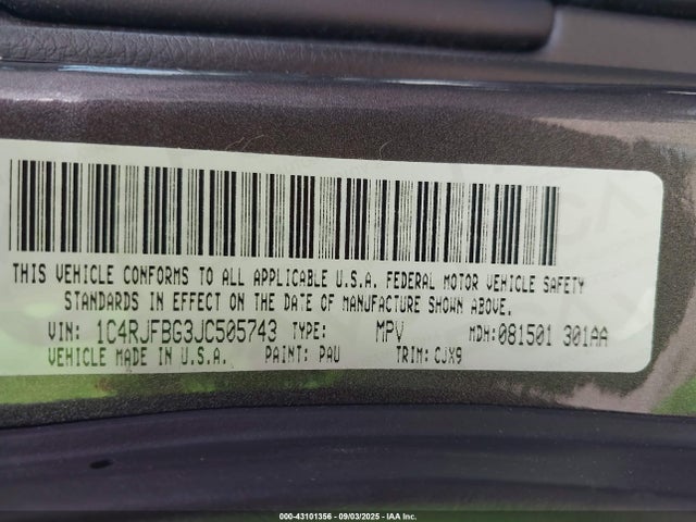 1C4RJFBG3JC505743 Jeep Grand Cherokee