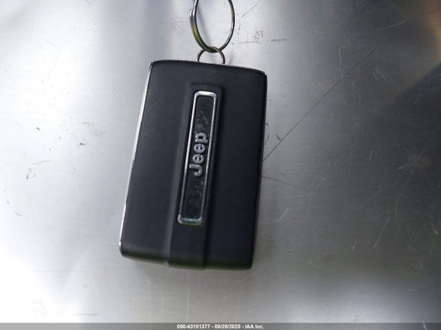 1C4RJJBG3R8552580 Jeep 2024