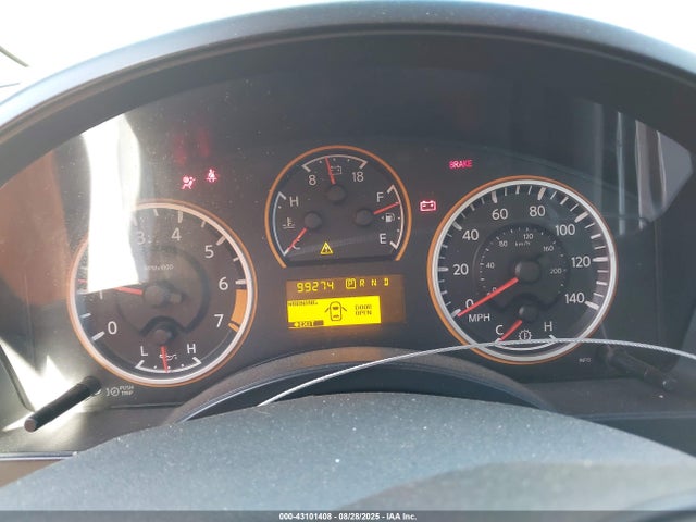 1N6AA0ED8FN509128 Nissan 2015