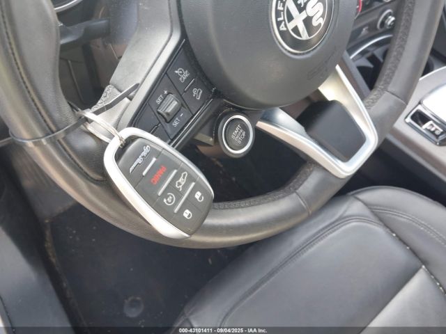 2021 ALFA ROMEO STELVIO ZASPAKBNXM7D15294 Photo 10