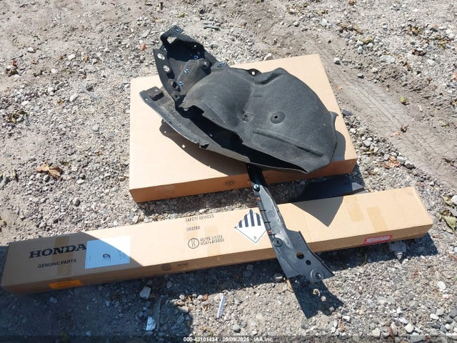 1HGCV1F4XNA115853 Honda l15be