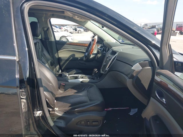 2011 CADILLAC SRX 3GYFNAEY6BS624620 Photo 4