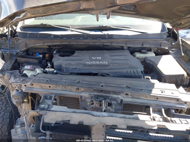 1N6AA1EK2HN530676 Nissan 2017