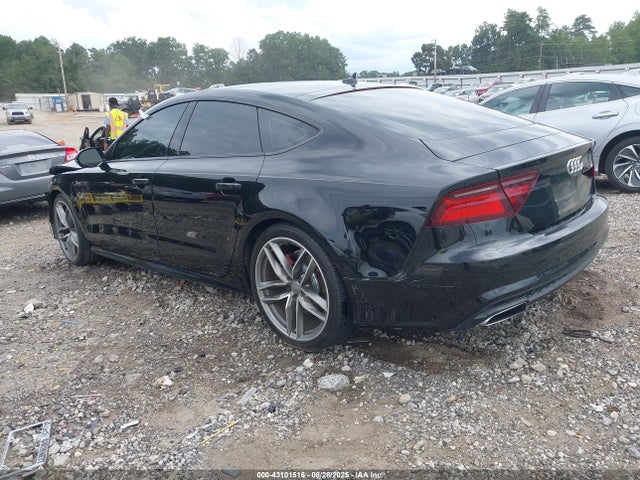2016 AUDI A7 WAU2GAFC5GN161269 Photo 2