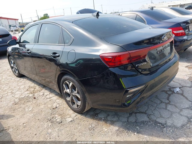 KIA mpi nu 2021 3KPF24AD2ME330555 Image 3