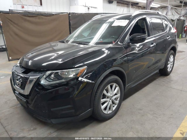 5N1AT2MT8HC815886 Nissan 2017