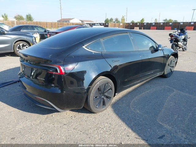 2024 TESLA MODEL 3 5YJ3E1EB3RF833501 Photo 3
