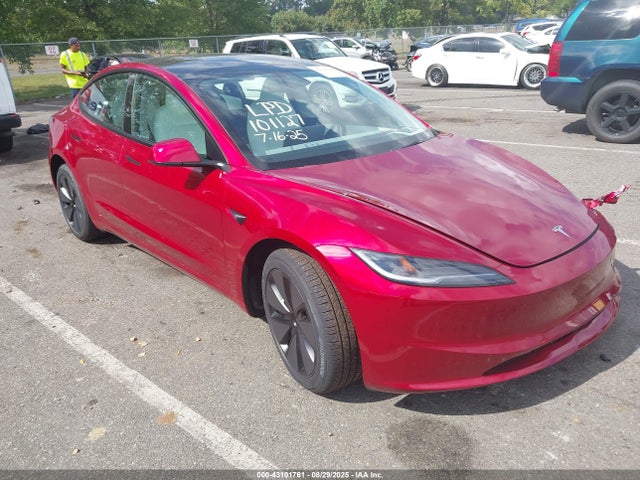 2025 TESLA MODEL 3 5YJ3E1EB8SF017177 Photo 0