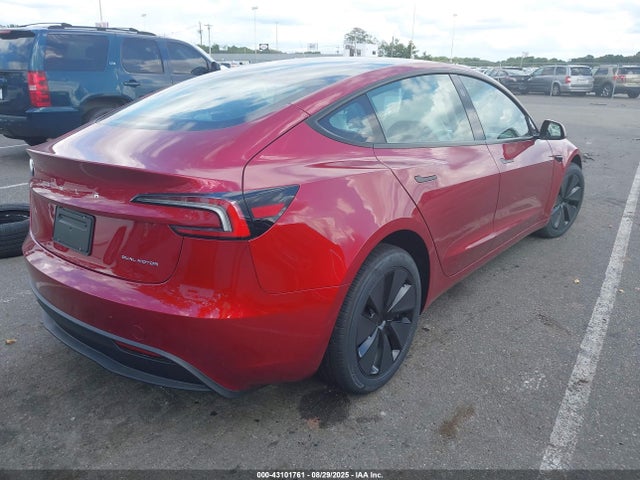 2025 TESLA MODEL 3 5YJ3E1EB8SF017177 Photo 3