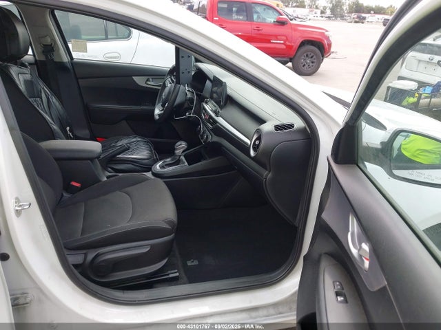 3KPF24AD9RE777262 KIA mpi nu