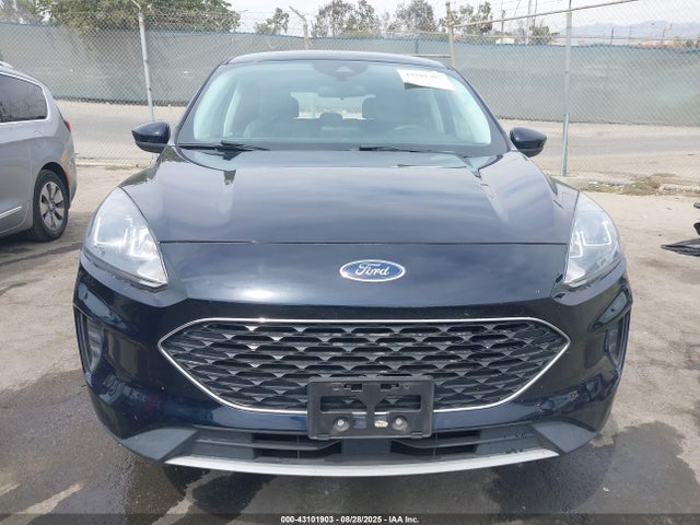1FMCU0BZ8MUA39183 Ford hev/phev