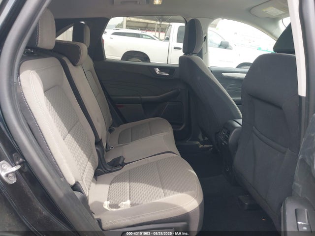 1FMCU0BZ8MUA39183 Ford hev/phev