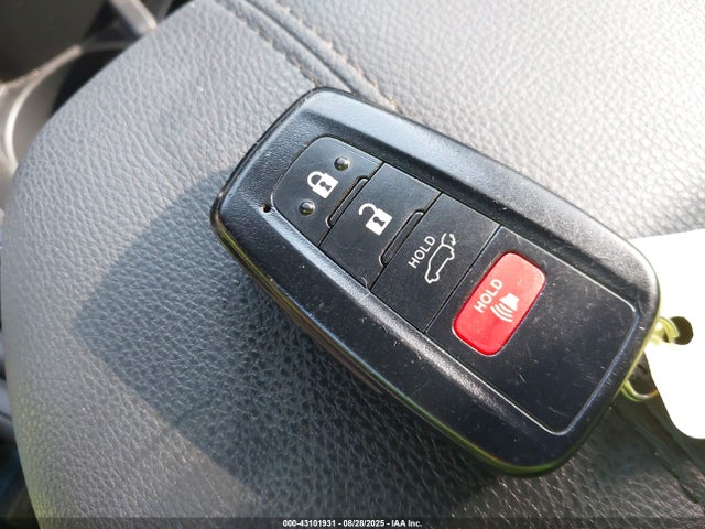Toyota Rav4 Xle Premium 2023 2T3C1RFV8PW297865 Image 11