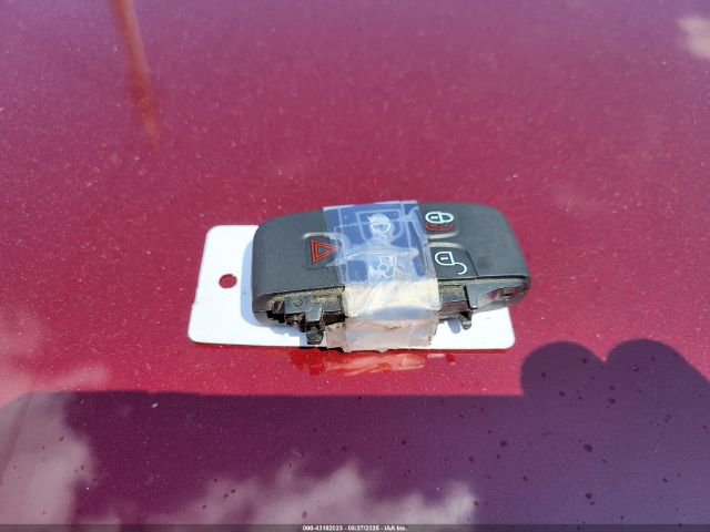 2016 JAGUAR XF SAJBE4BV7GCY11587 Photo 10