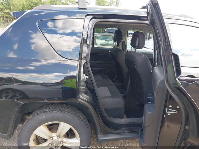Jeep Compass 2016 1C4NJDBB9GD707545 Image 8