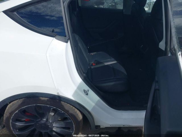 2022 TESLA MODEL Y 7SAYGDEF7NF540878 Photo 7
